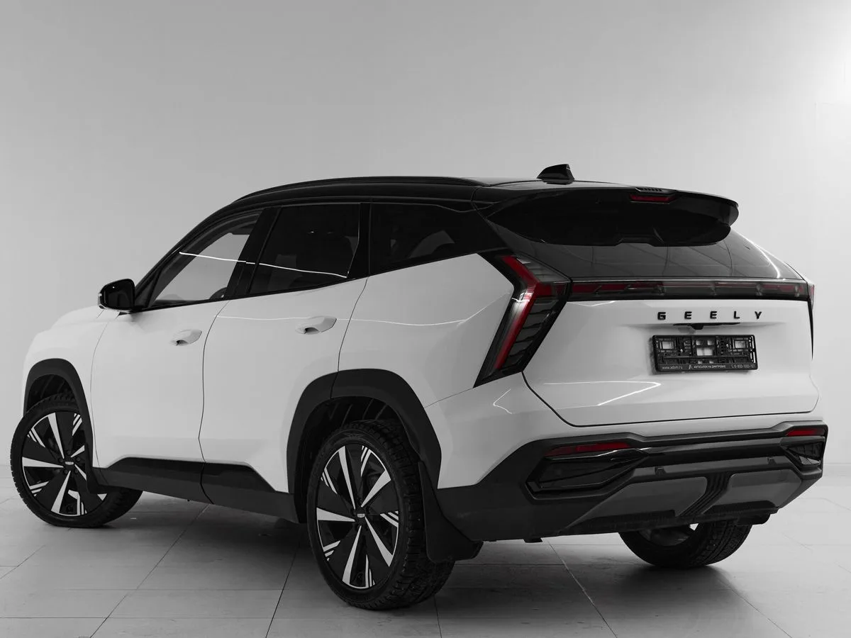 Geely Atlas II · Flagship — фото 4