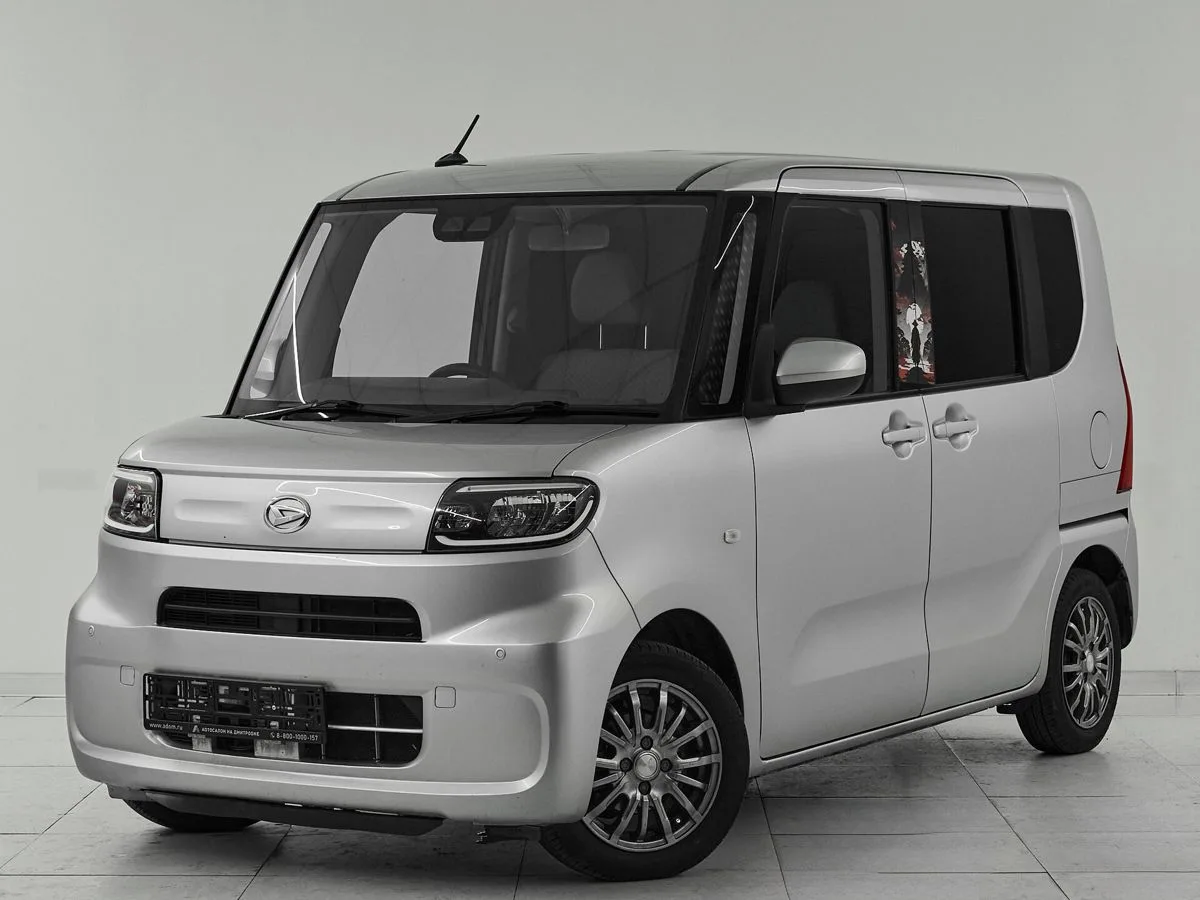 Daihatsu Tanto IV