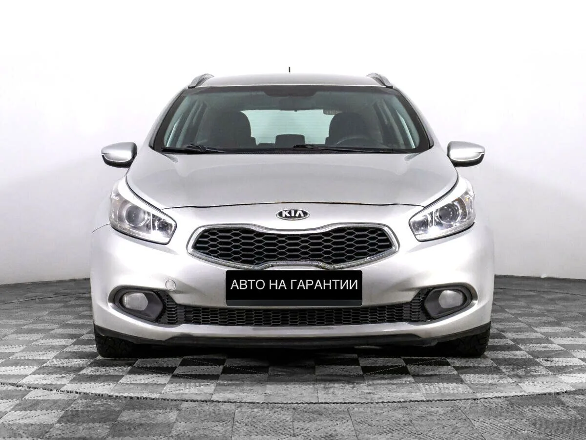 Kia Ceed II · Classic (без опций обогрева) — фото 2