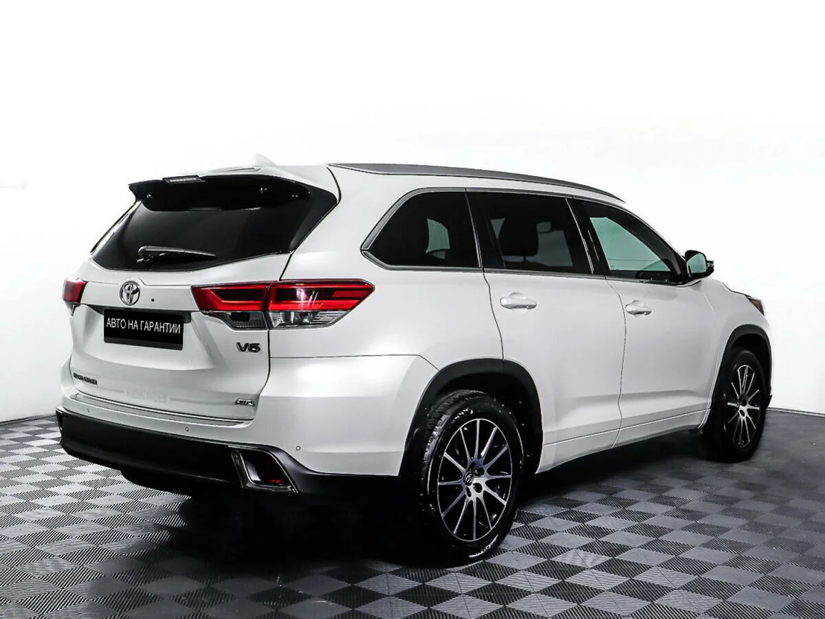 Toyota Highlander III (XU50) Рестайлинг · Элеганс — фото 5