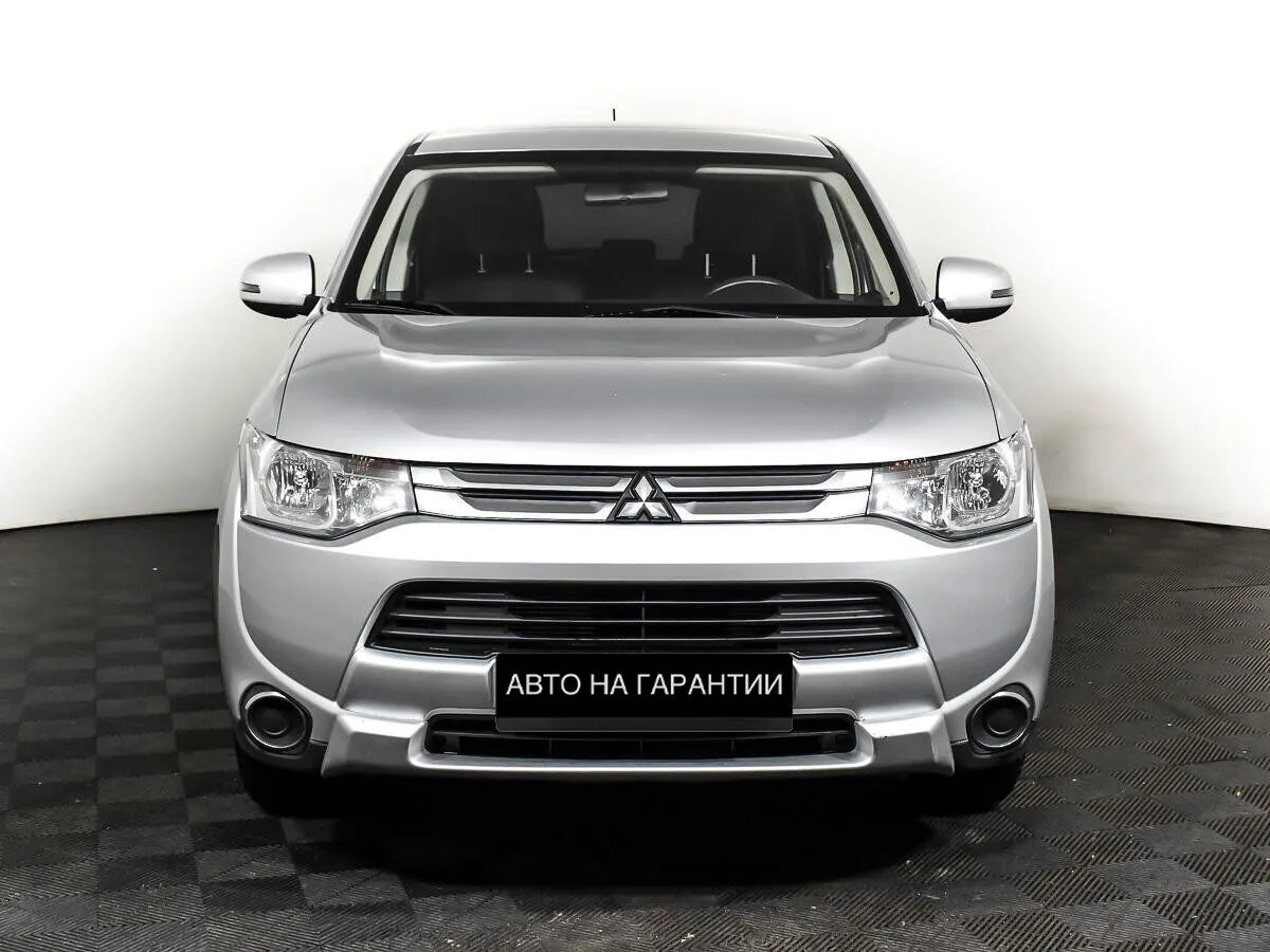 Mitsubishi Outlander III · Intense — фото 2