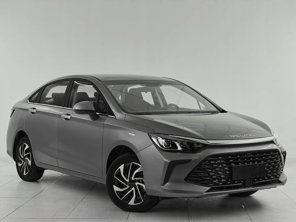 BAIC U5 Plus Люкс (Luxury) — фото 3