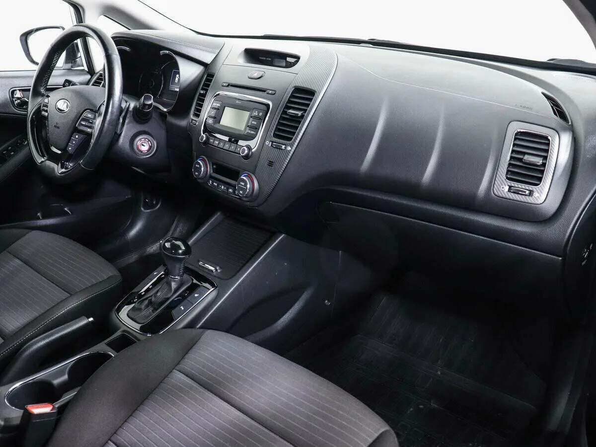 Kia Cerato III Рестайлинг (Classic) · Premium — фото 5
