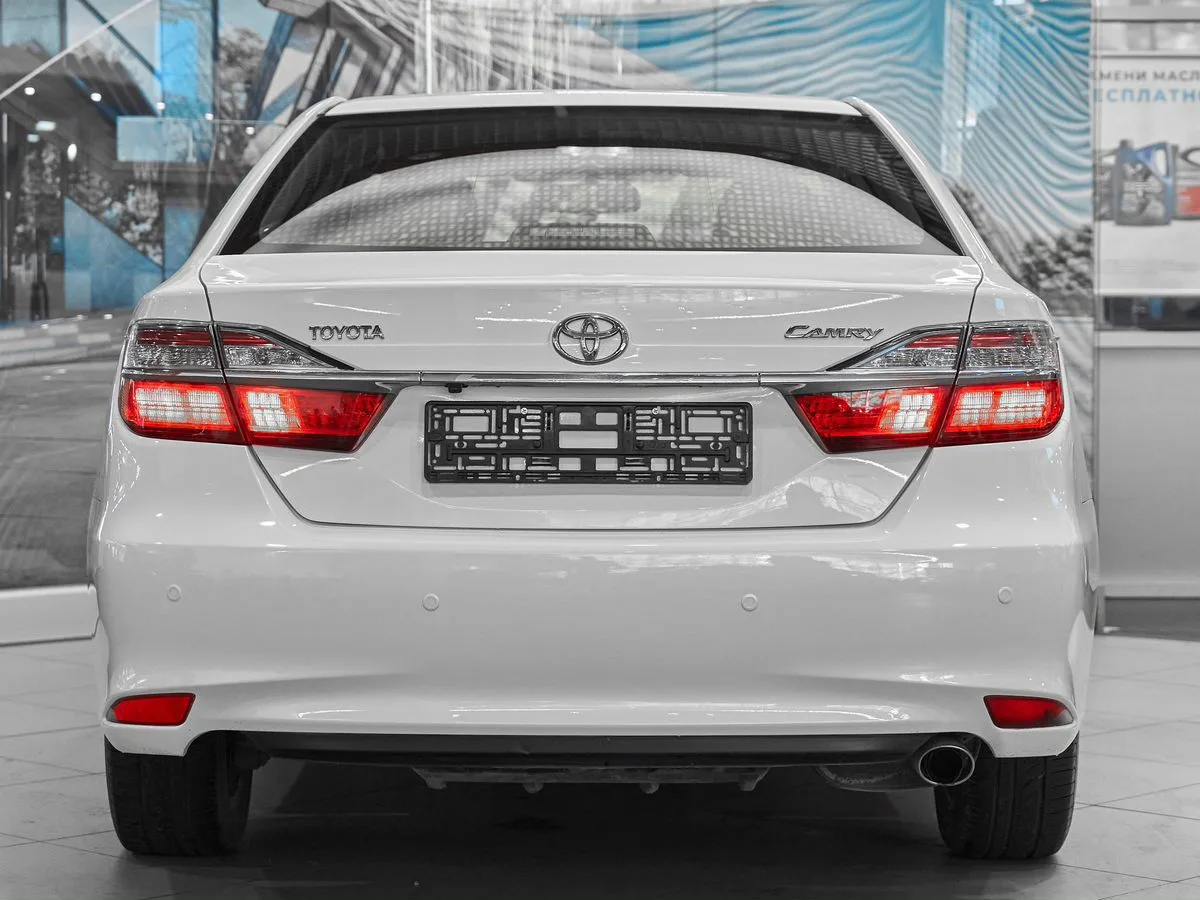 Toyota Camry VII (XV50) Рестайлинг · Элеганс — фото 5