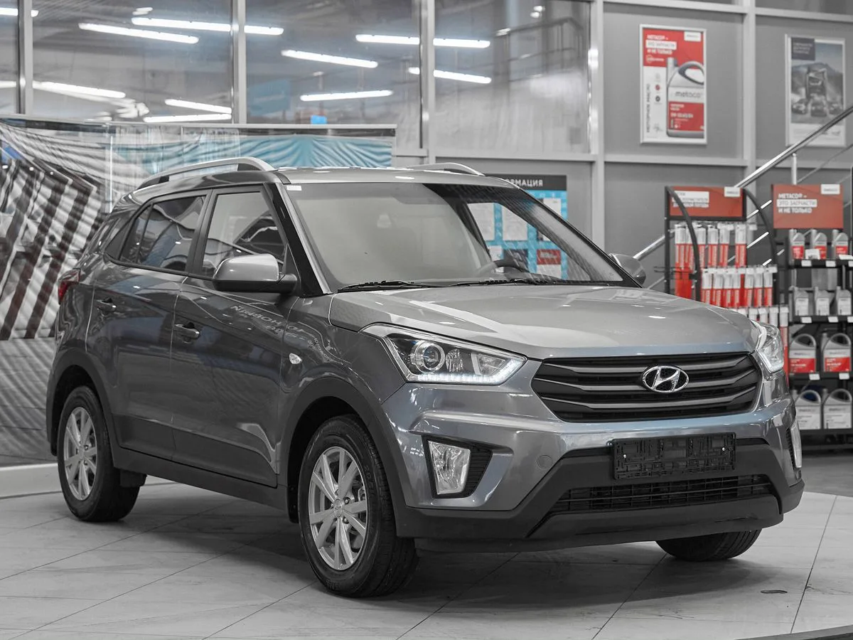 Hyundai Creta I · Comfort Plus + Advanced + Style — фото 3