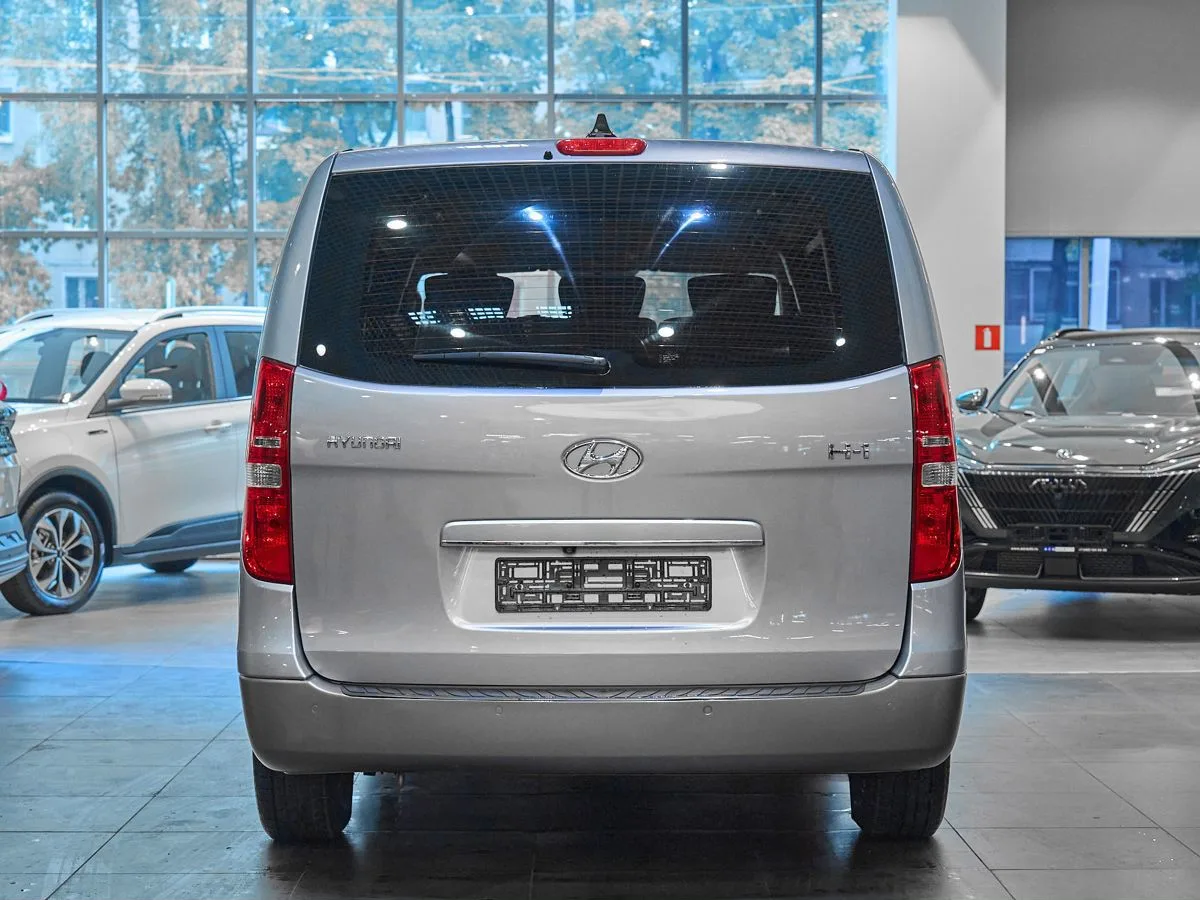 Hyundai H-1 II Рестайлинг 2 · Business — фото 5