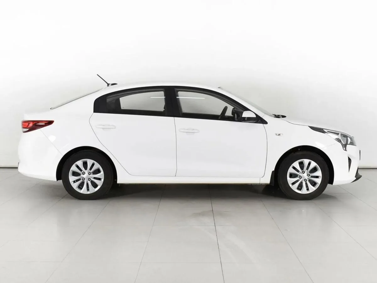 Kia Rio IV Рестайлинг — фото 4