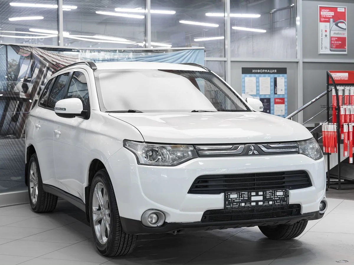 Mitsubishi Outlander III · Instyle — фото 3