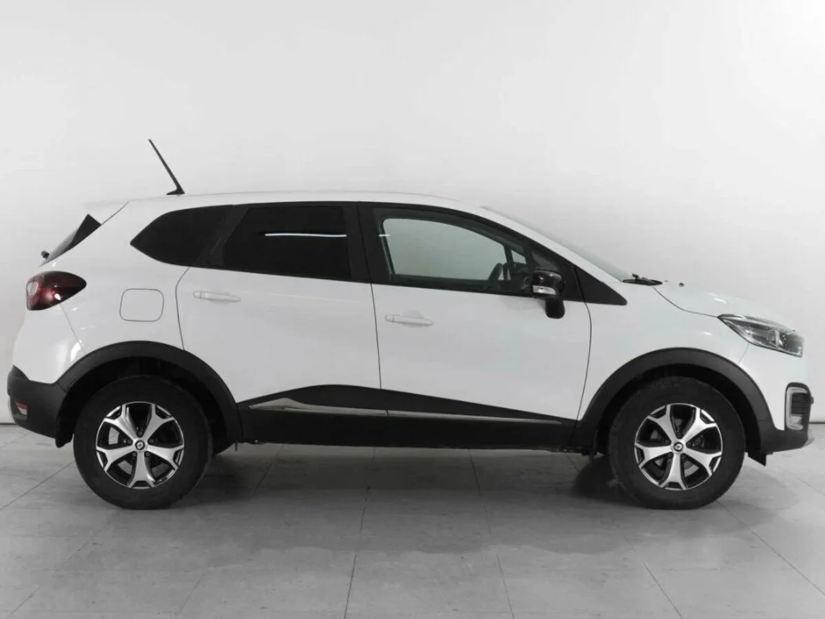 Renault Kaptur I Рестайлинг · Drive — фото 5