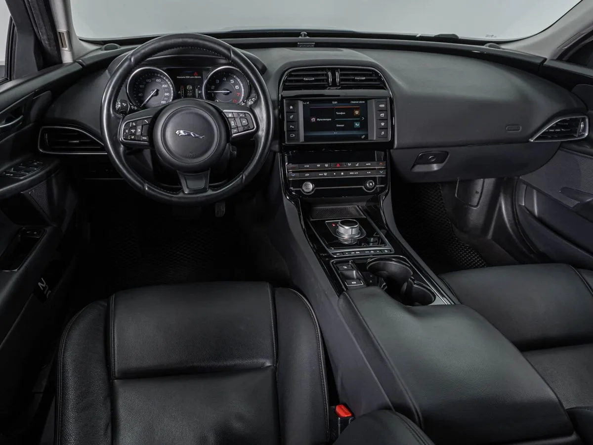 Jaguar XE I · Pure 16-17 — фото 5
