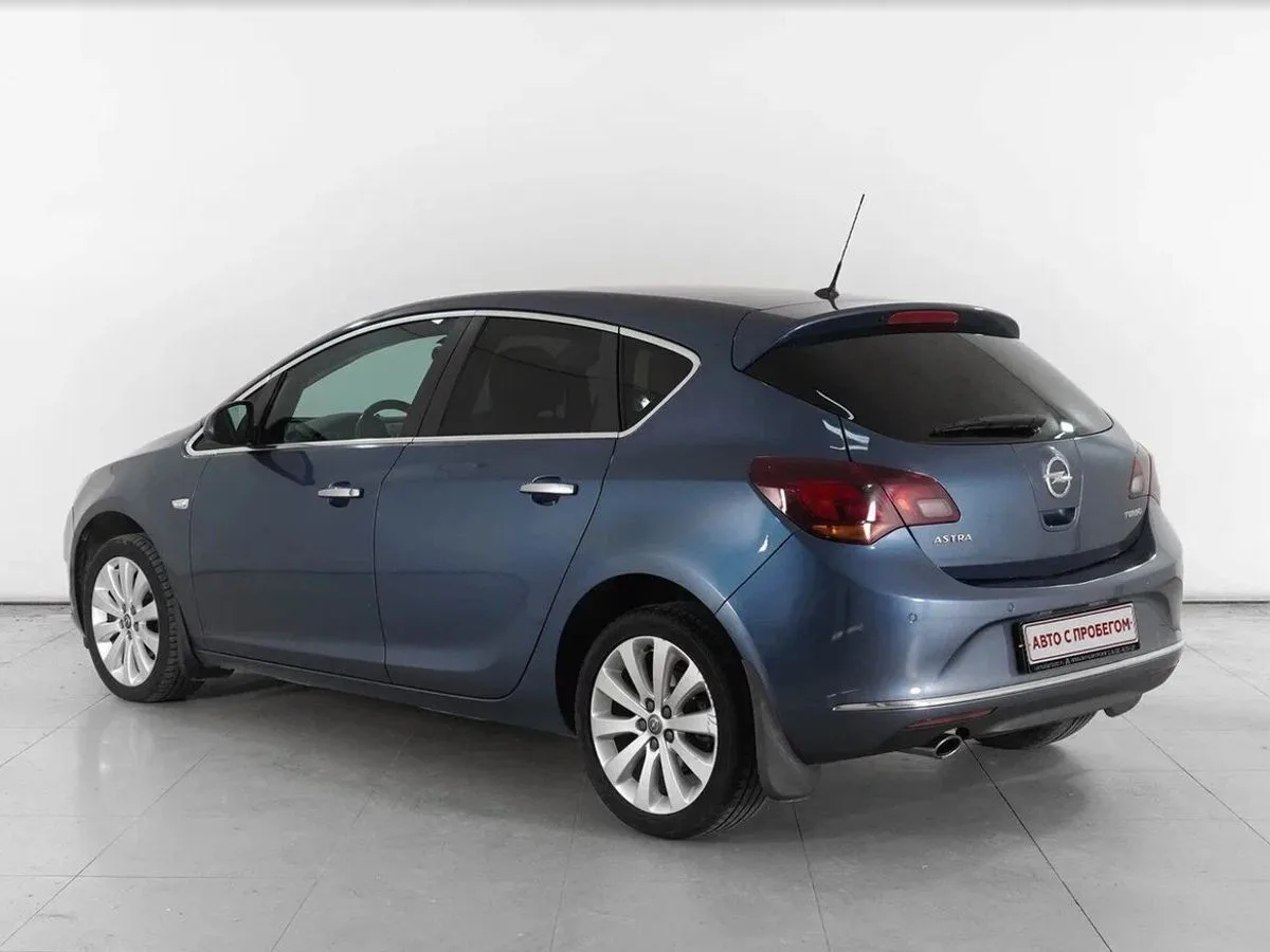 Opel Astra J Рестайлинг · Cosmo — фото 2