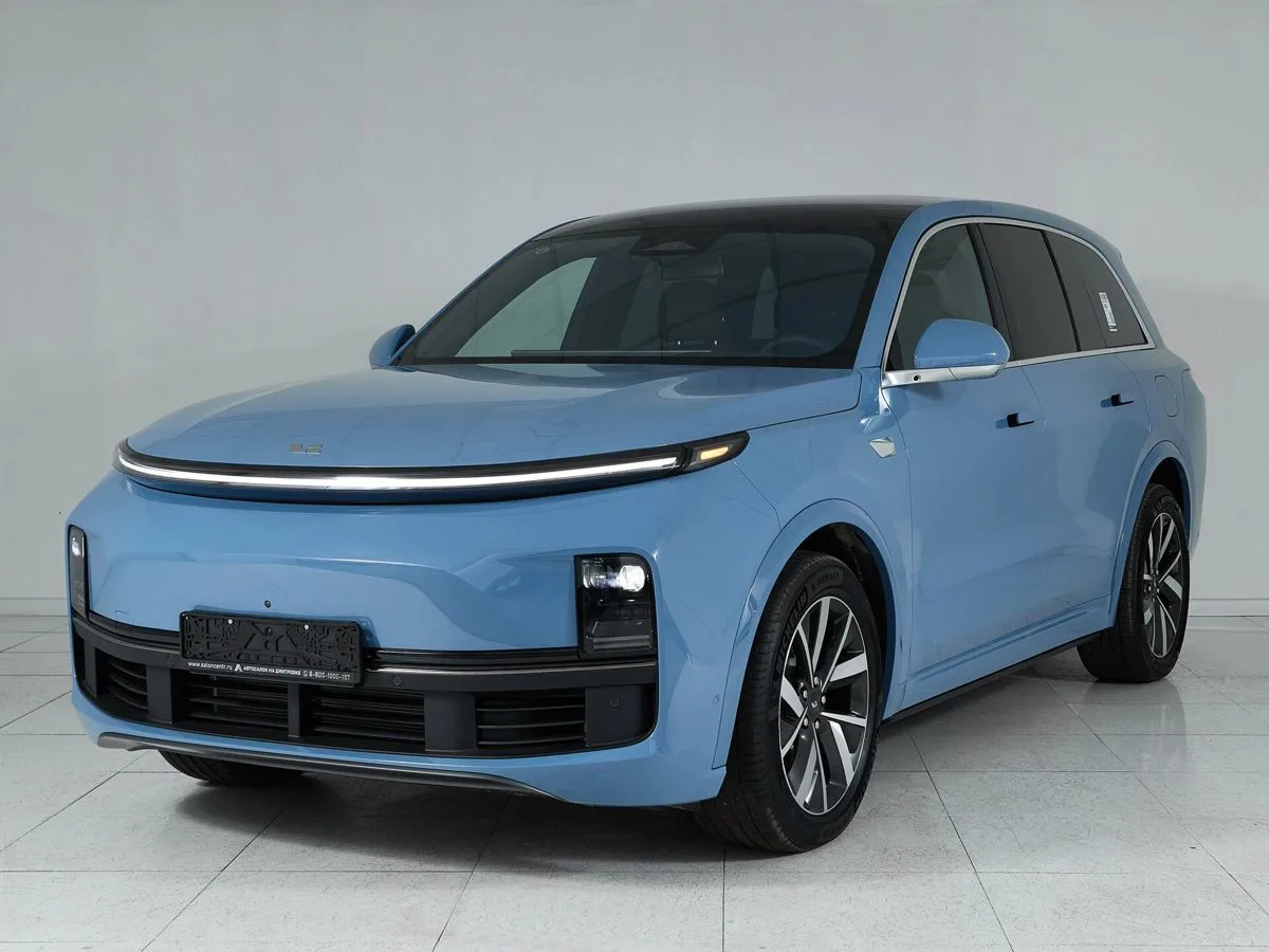 Li Auto (Lixiang) L8 I · Air