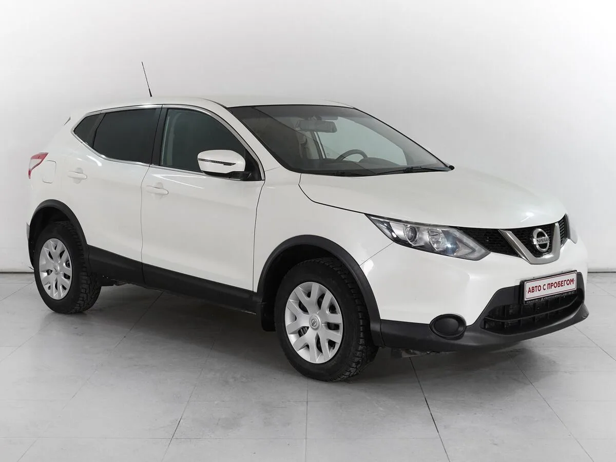 Nissan Qashqai II · XE