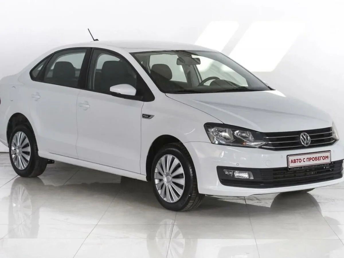 Volkswagen Polo V Рестайлинг · Comfortline