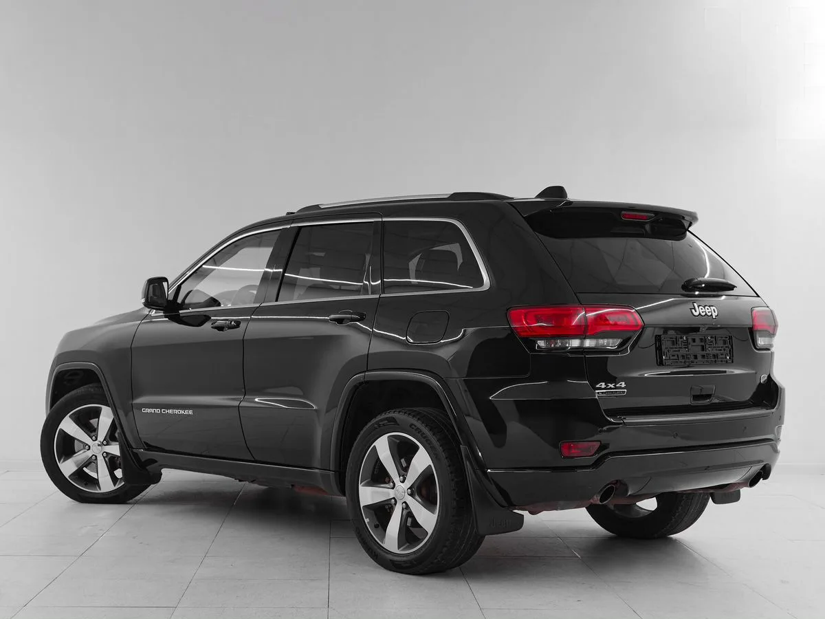 Jeep Grand Cherokee IV (WK2) Рестайлинг · Overland(2013-2016) — фото 4