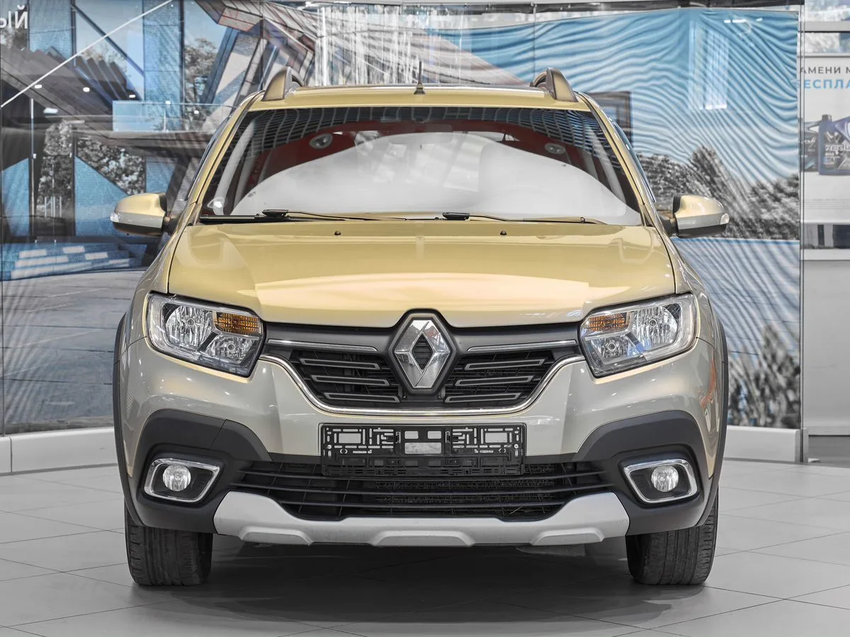 Renault Sandero II Рестайлинг · Stepway Life — фото 2