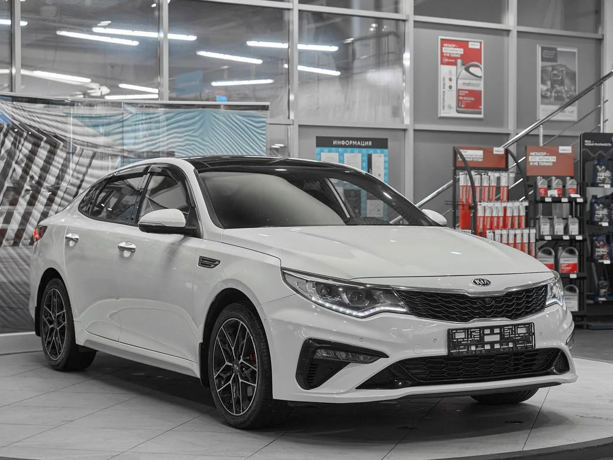 Kia Optima IV Рестайлинг · GT Line — фото 3