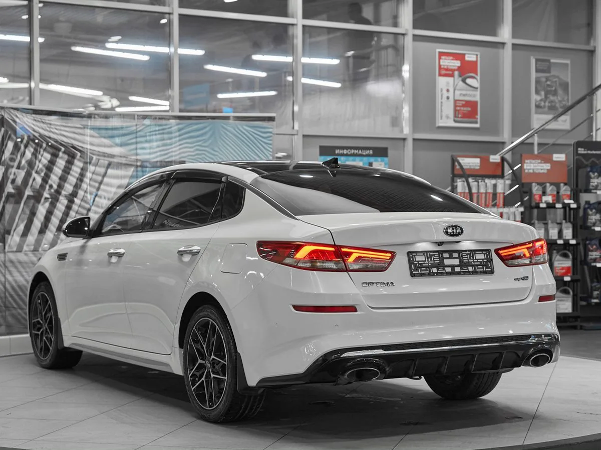 Kia Optima IV Рестайлинг · GT Line — фото 4