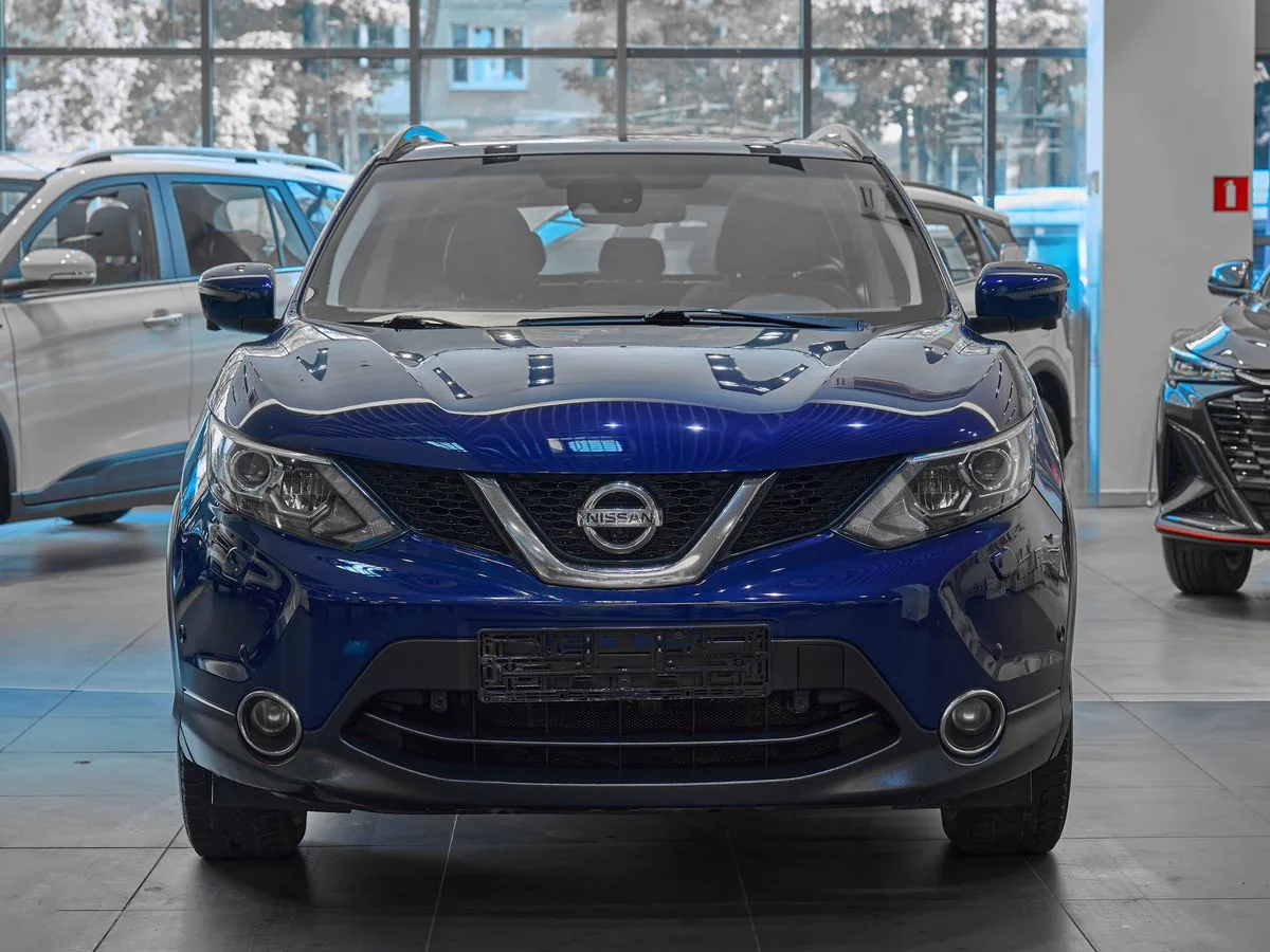 Nissan Qashqai II · LE+ — фото 2