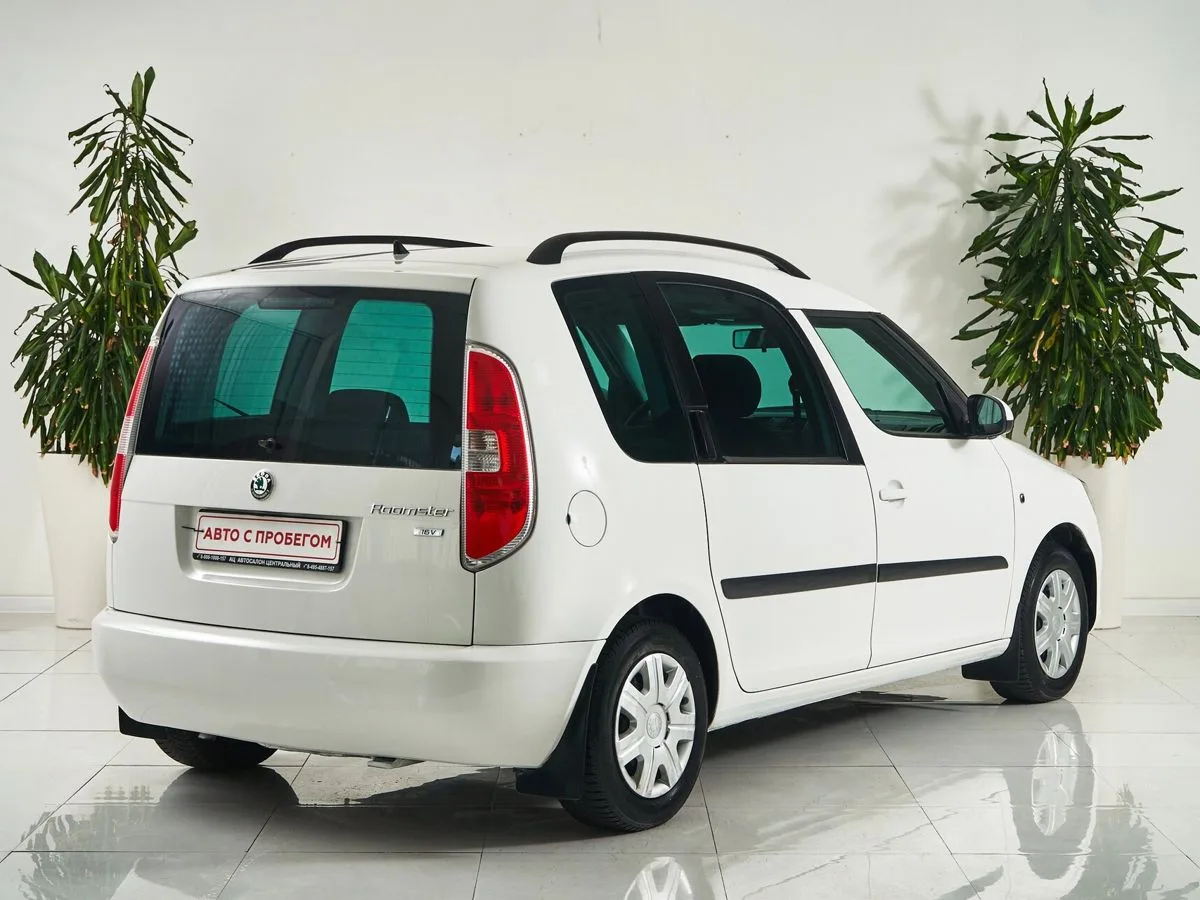 Skoda Roomster I Рестайлинг — фото 5