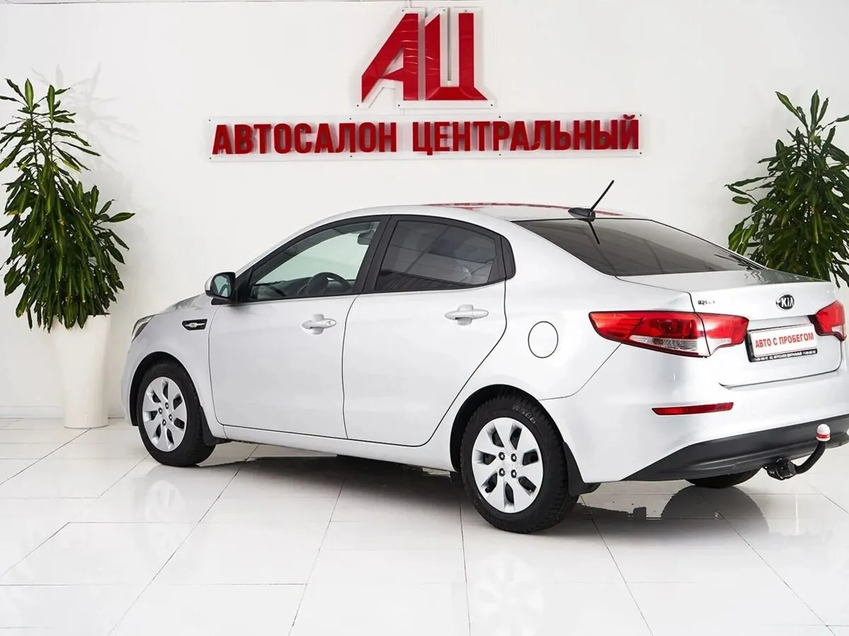 Kia Rio III Рестайлинг · Luxe — фото 3