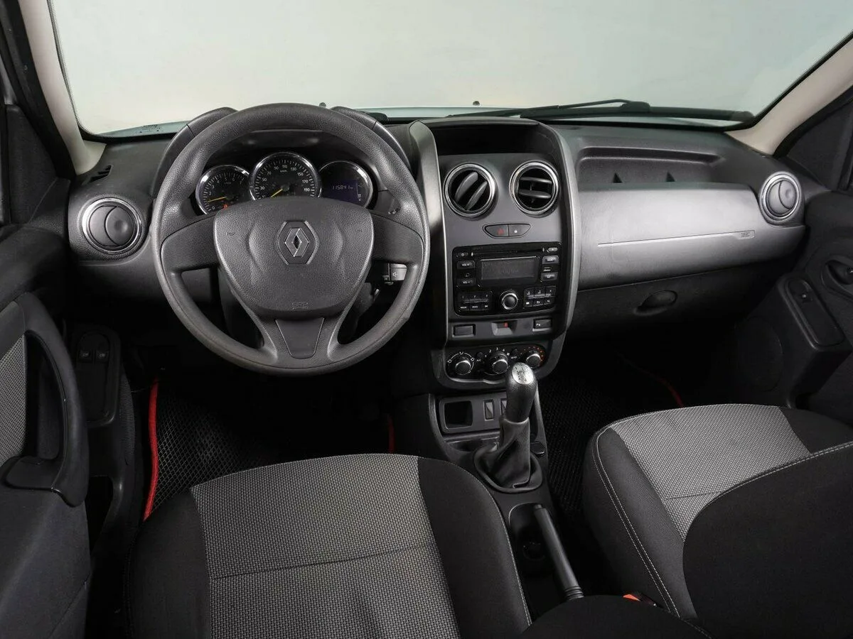 Renault Duster I Рестайлинг · Expression — фото 5