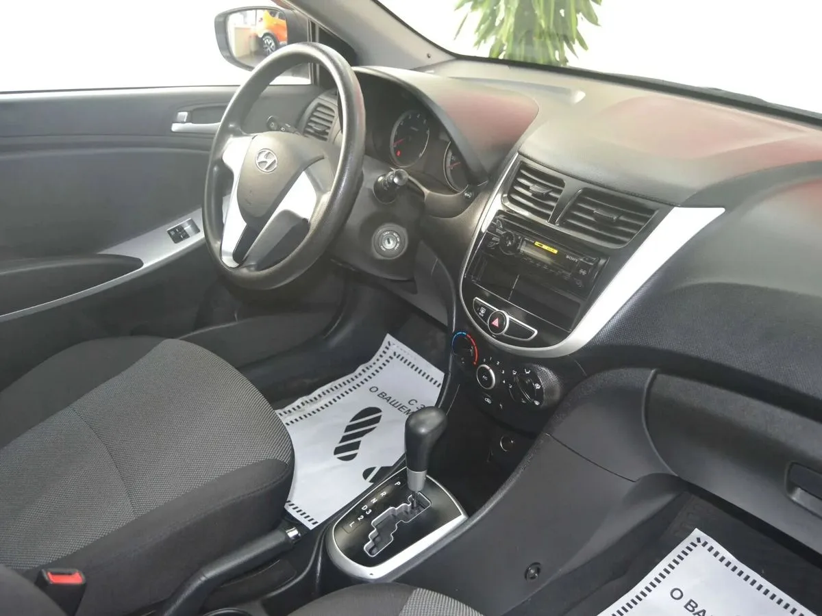 Hyundai Solaris I · Family — фото 5