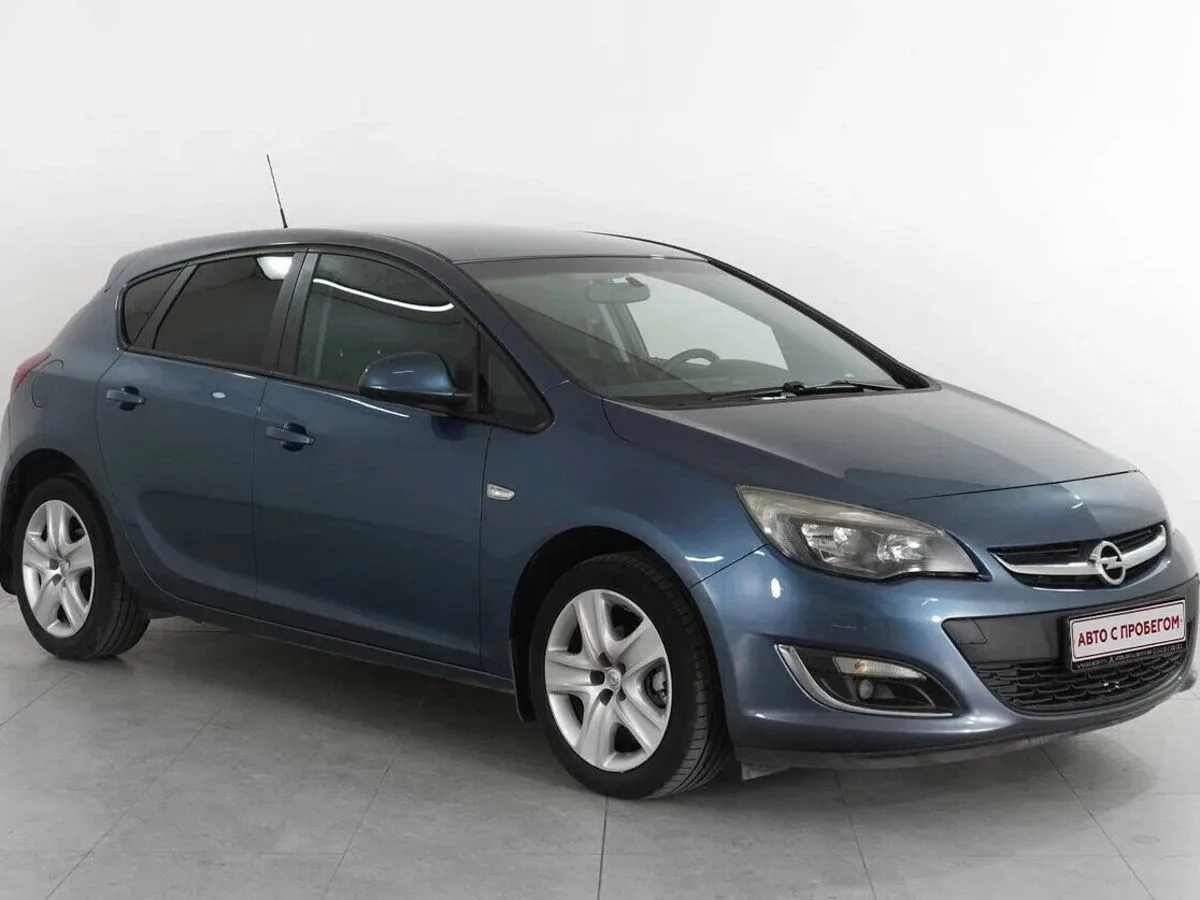Opel Astra J Рестайлинг · Active
