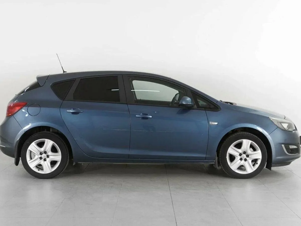 Opel Astra J Рестайлинг · Active — фото 5