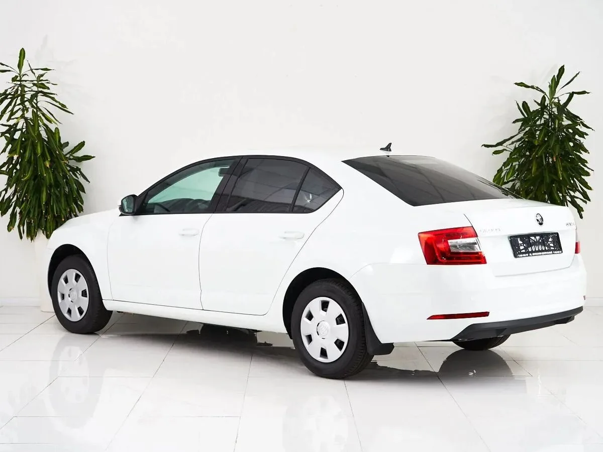 Skoda Octavia III (A7) Рестайлинг — фото 3