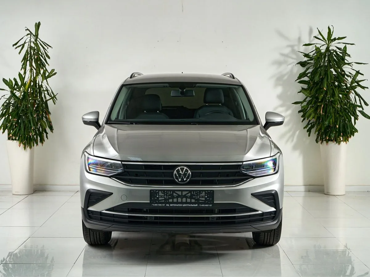 Volkswagen Tiguan II Рестайлинг · Respect — фото 2
