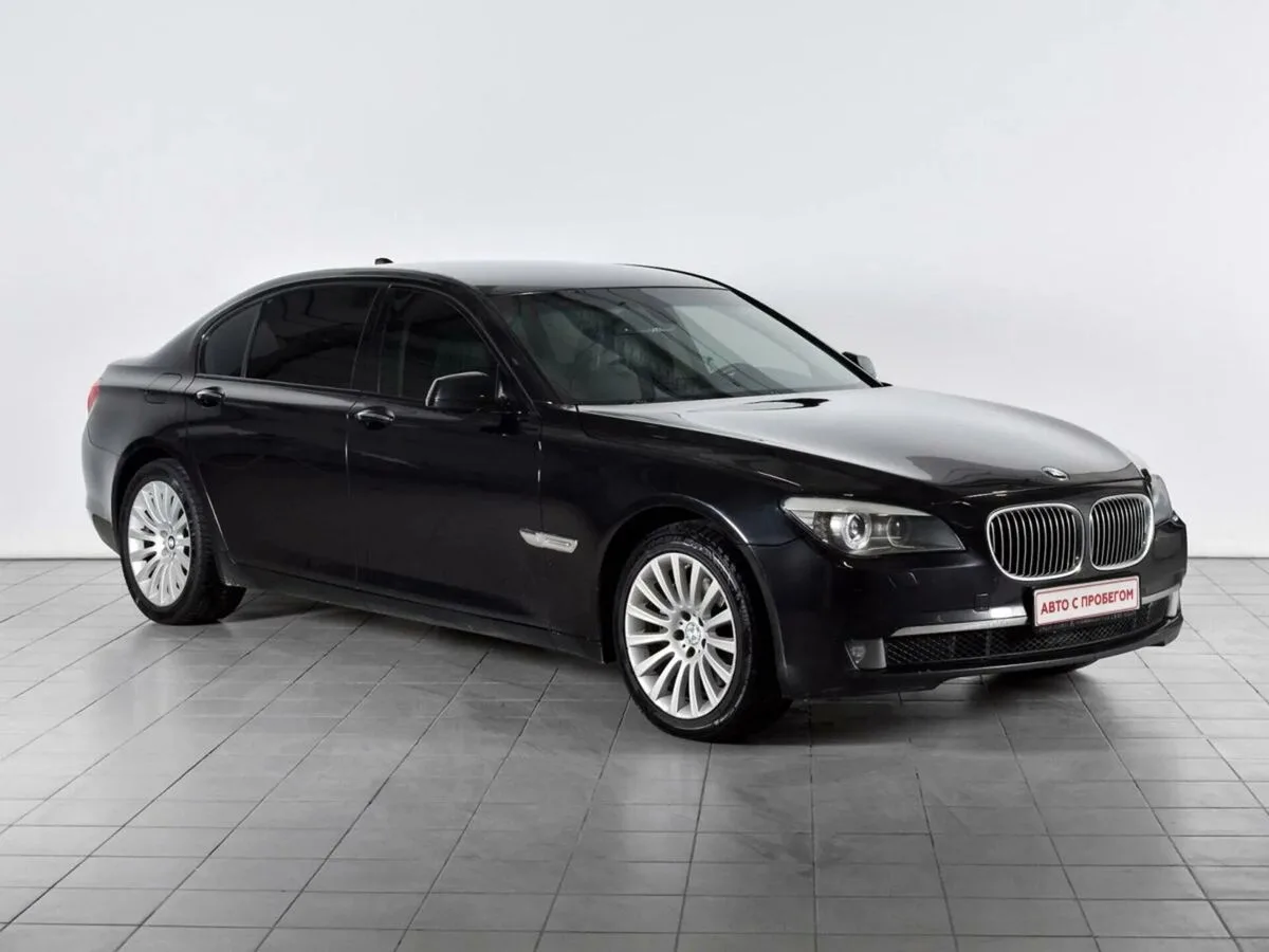 BMW 7 серии V (F01/F02/F04)