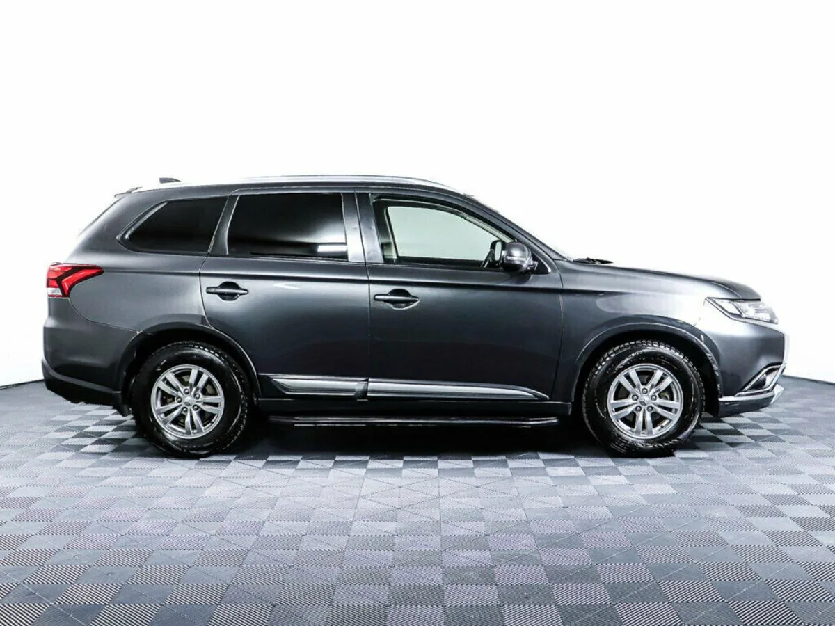 Mitsubishi Outlander III Рестайлинг 2 · Invite — фото 4