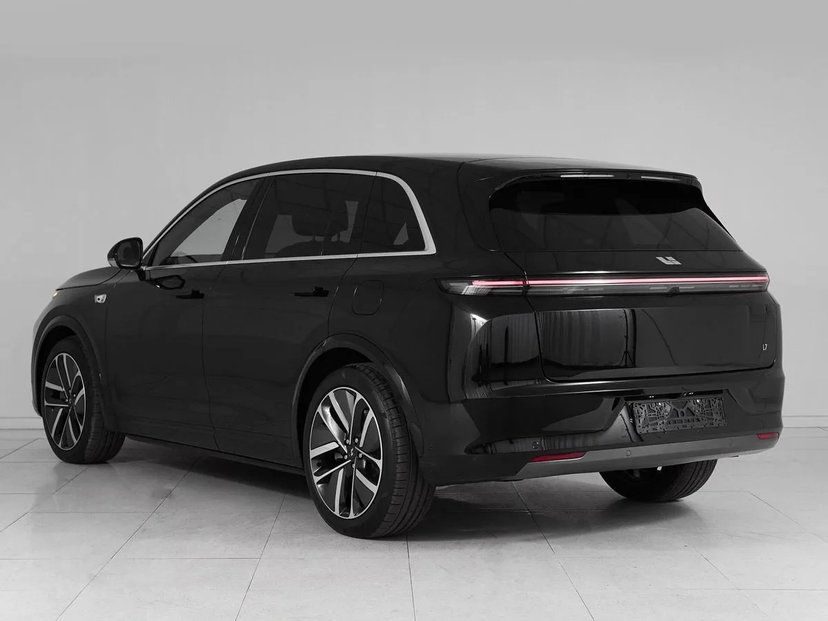 Li Auto (Lixiang) L7 I Рестайлинг · Ultra (2024) — фото 4