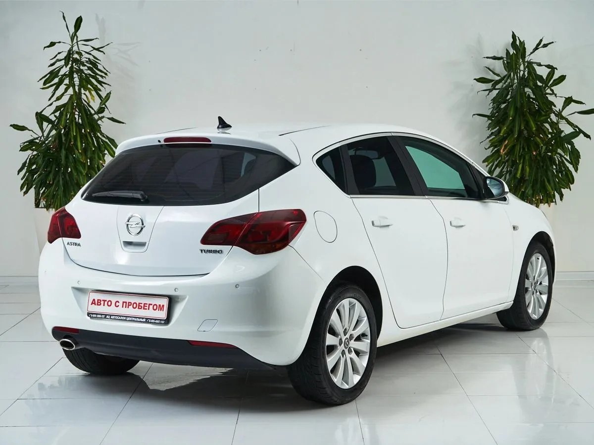Opel Astra J · Cosmo — фото 5