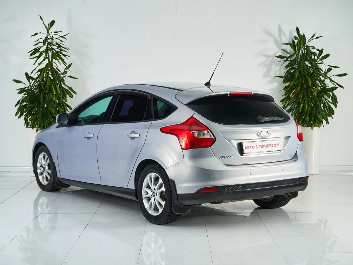 Ford Focus III — фото 4