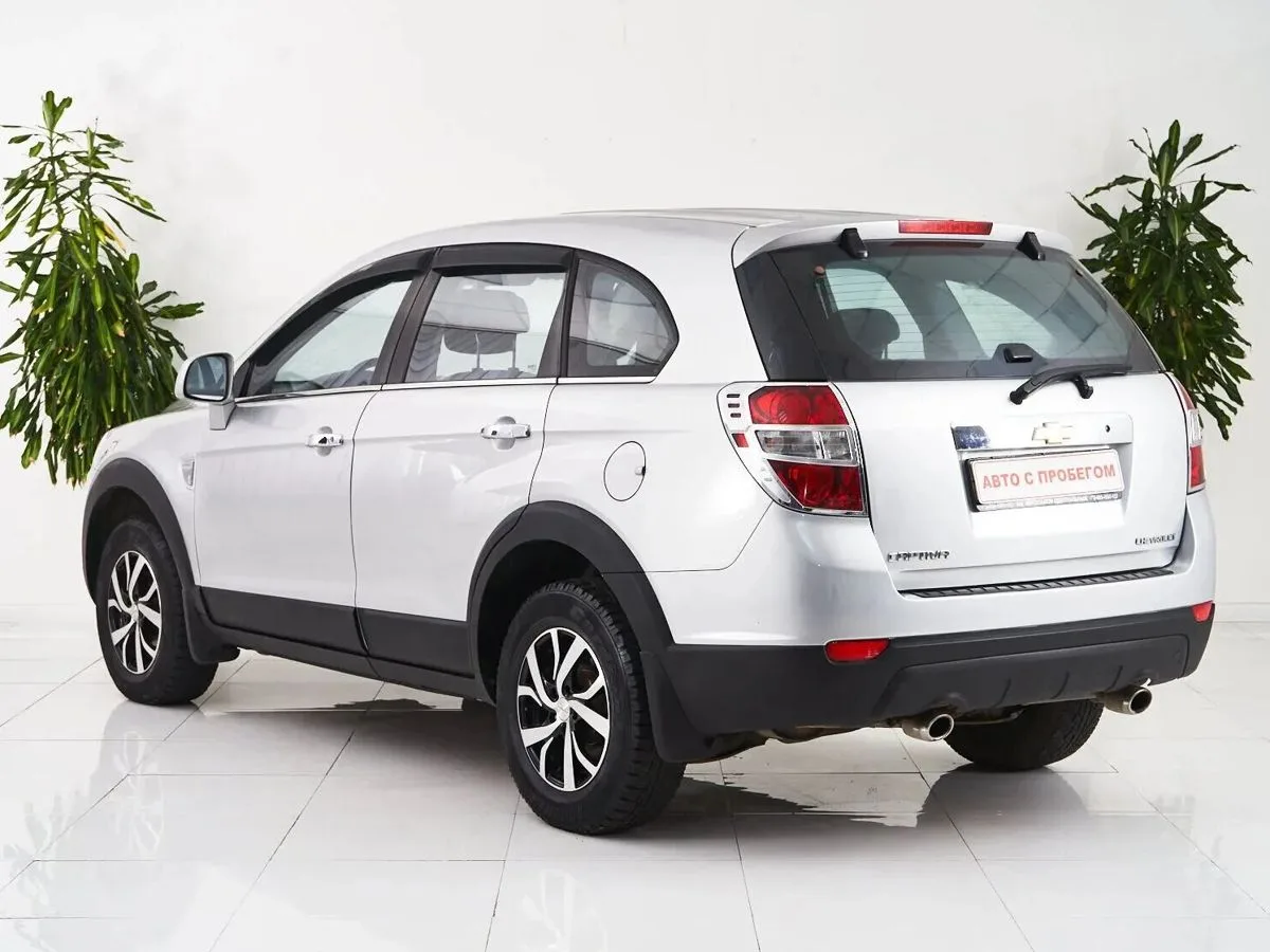 Chevrolet Captiva I — фото 4