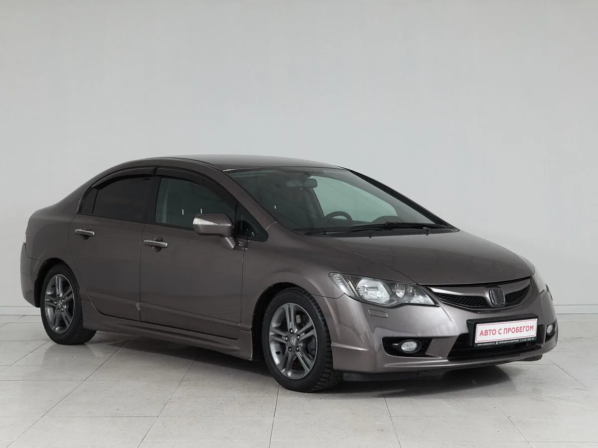Honda Civic VIII Рестайлинг — фото 3