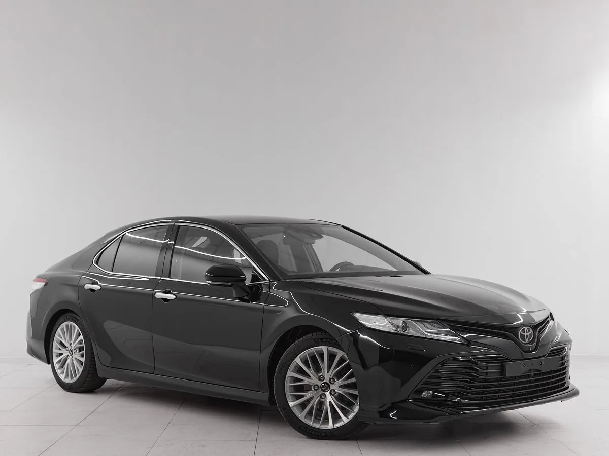 Toyota Camry VIII (XV70) · Executive Safety — фото 3