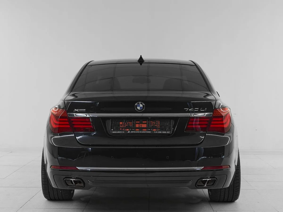 BMW 7 серии V (F01/F02/F04) Рестайлинг · 740Li xDrive — фото 5