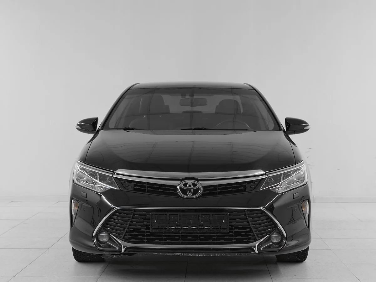 Toyota Camry VII (XV50) Рестайлинг 2 · Элеганс Плюс — фото 2