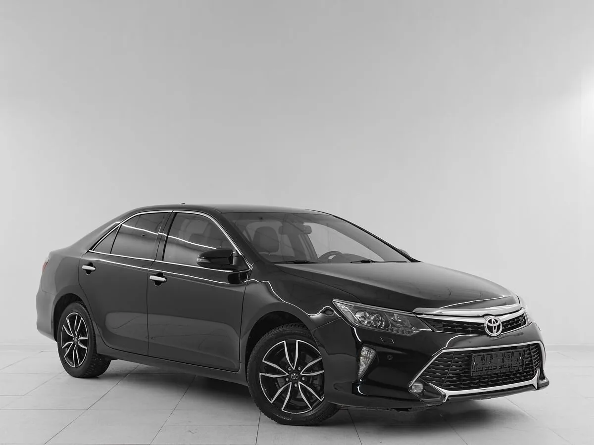 Toyota Camry VII (XV50) Рестайлинг 2 · Элеганс Плюс — фото 3