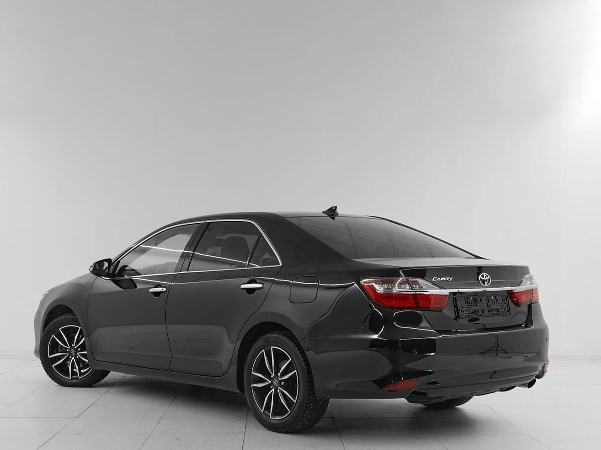 Toyota Camry VII (XV50) Рестайлинг 2 · Элеганс Плюс — фото 4