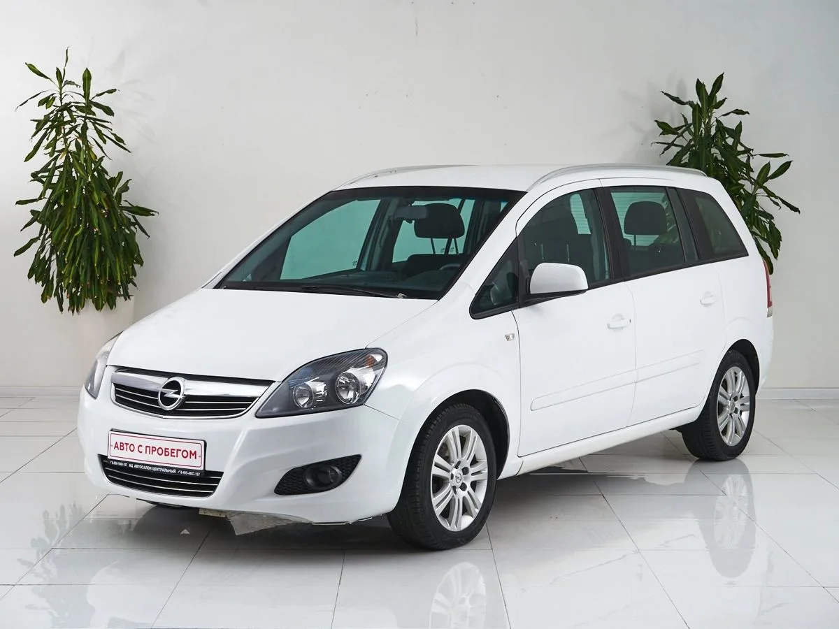 Opel Zafira B Рестайлинг