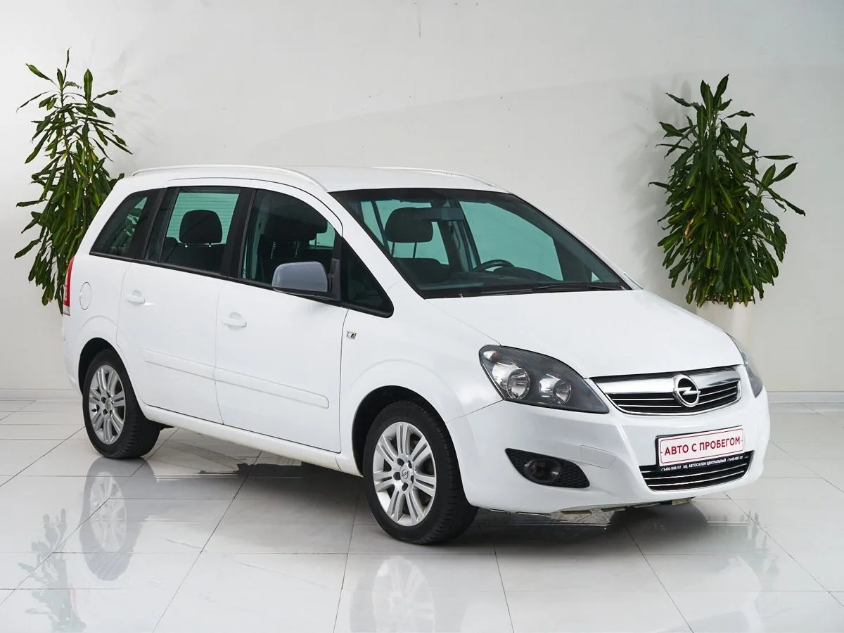 Opel Zafira B Рестайлинг — фото 3