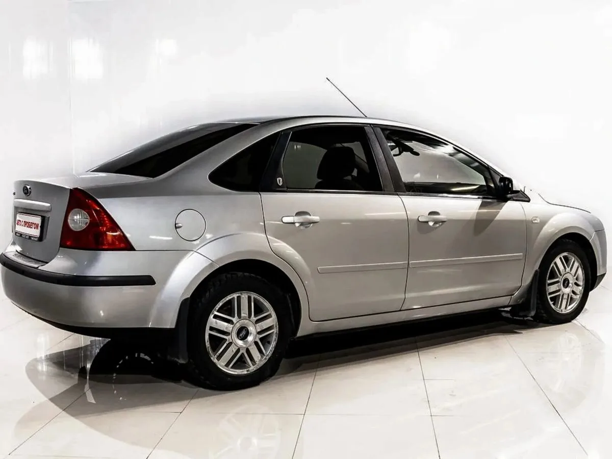 Ford Focus III Рестайлинг · Titanium — фото 2