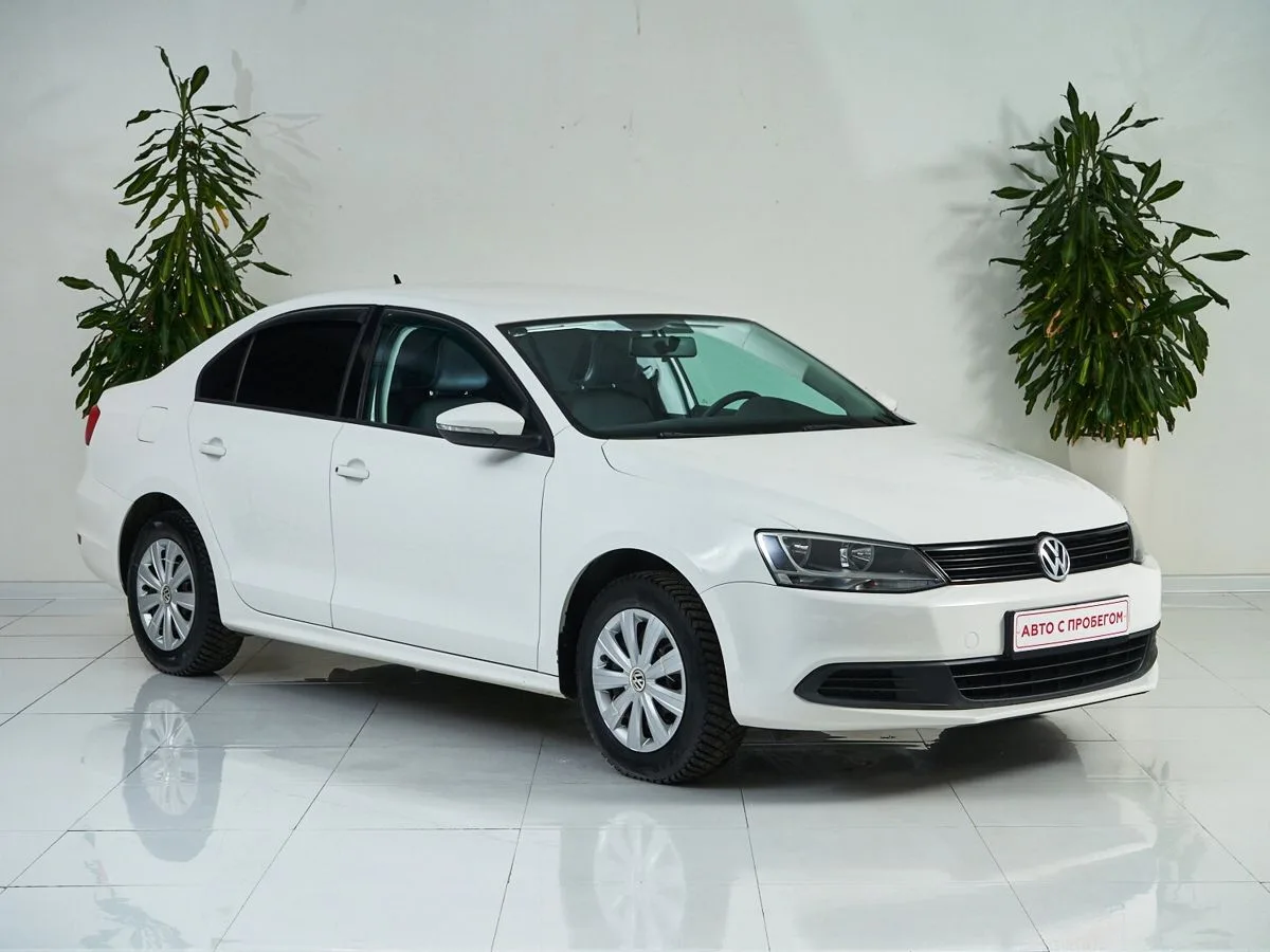 Volkswagen Jetta VI — фото 3