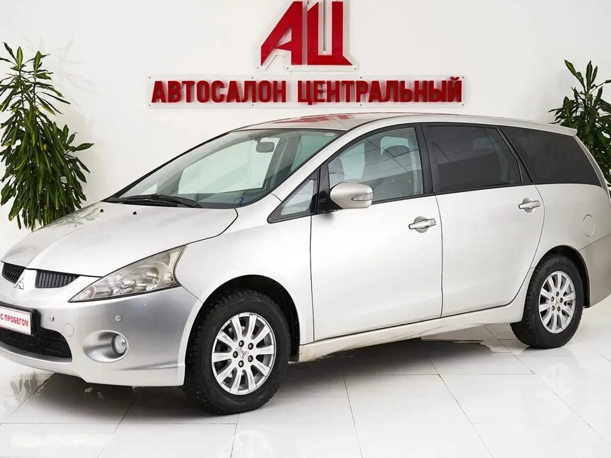 Mitsubishi Grandis I
