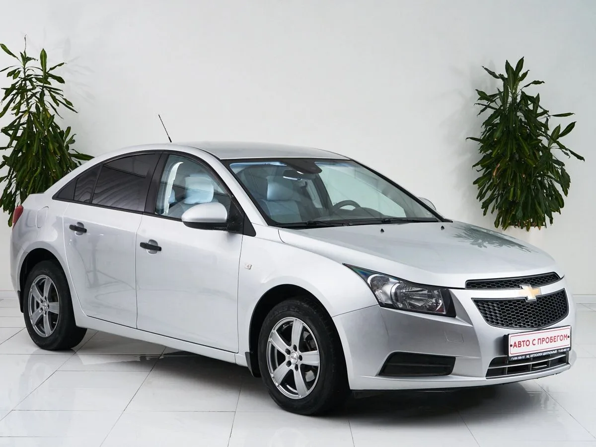 Chevrolet Cruze I Рестайлинг · LS — фото 3