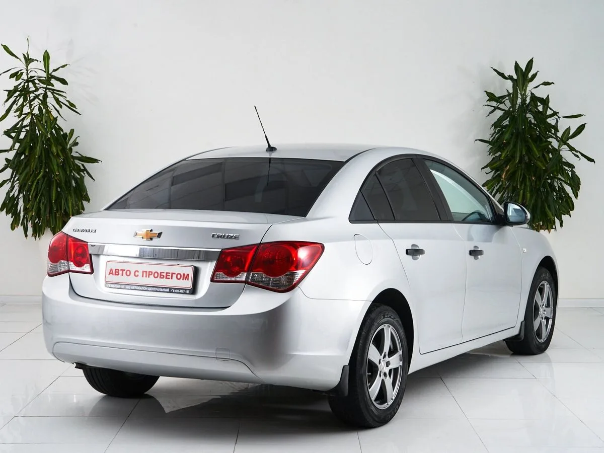 Chevrolet Cruze I Рестайлинг · LS — фото 5